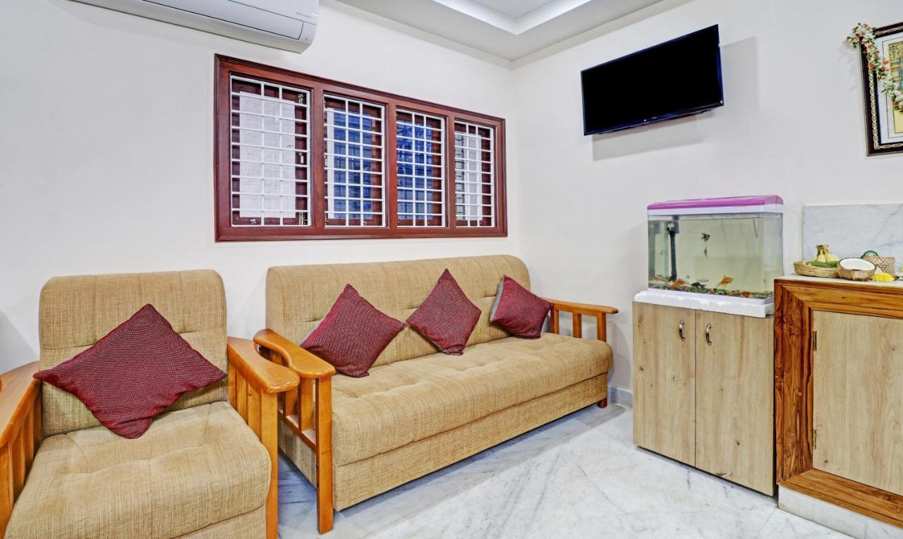 Itsy By Treebo - Vardhan Stay Inn Tirupati Exteriör bild