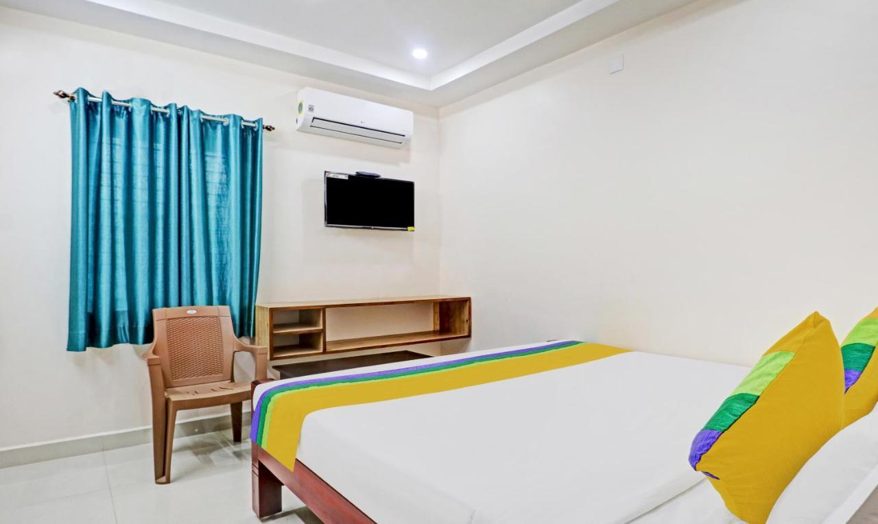 Itsy By Treebo - Vardhan Stay Inn Tirupati Exteriör bild
