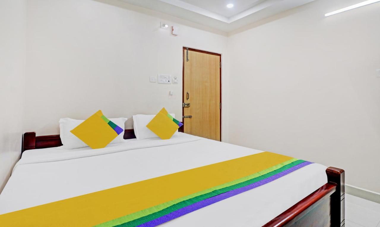 Itsy By Treebo - Vardhan Stay Inn Tirupati Exteriör bild